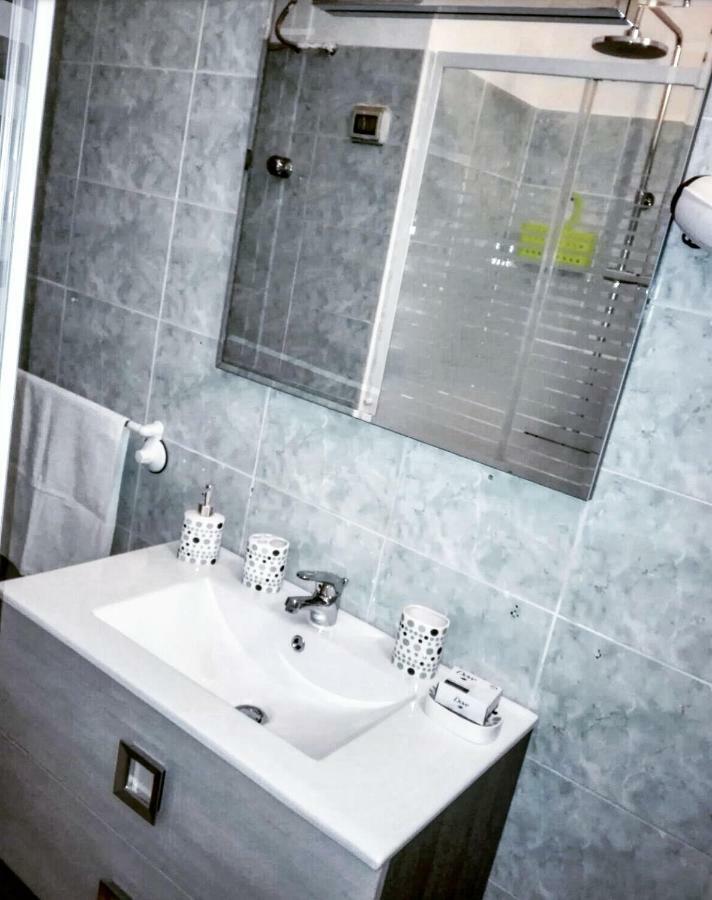 Alpivida Home نابولي المظهر الخارجي الصورة